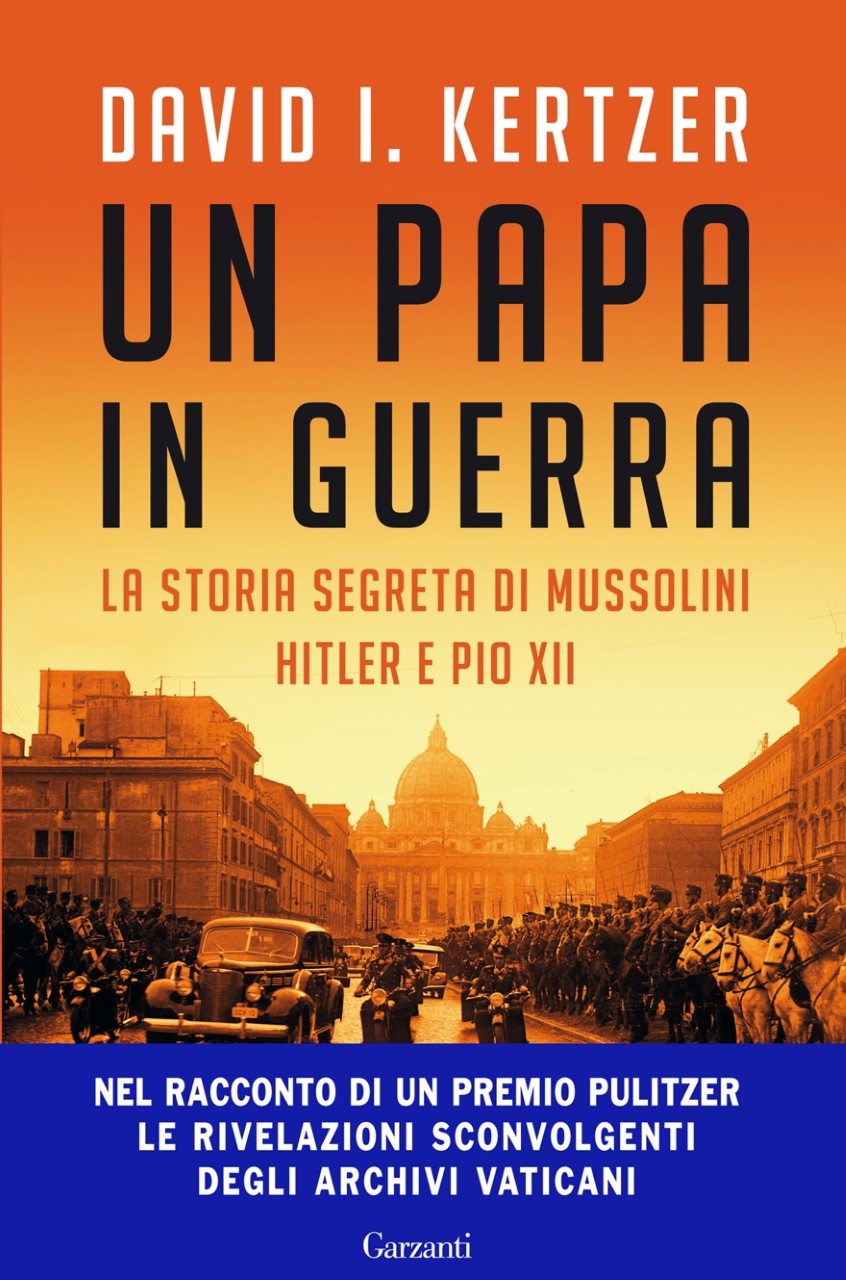 Un Papa In Guerra Cover